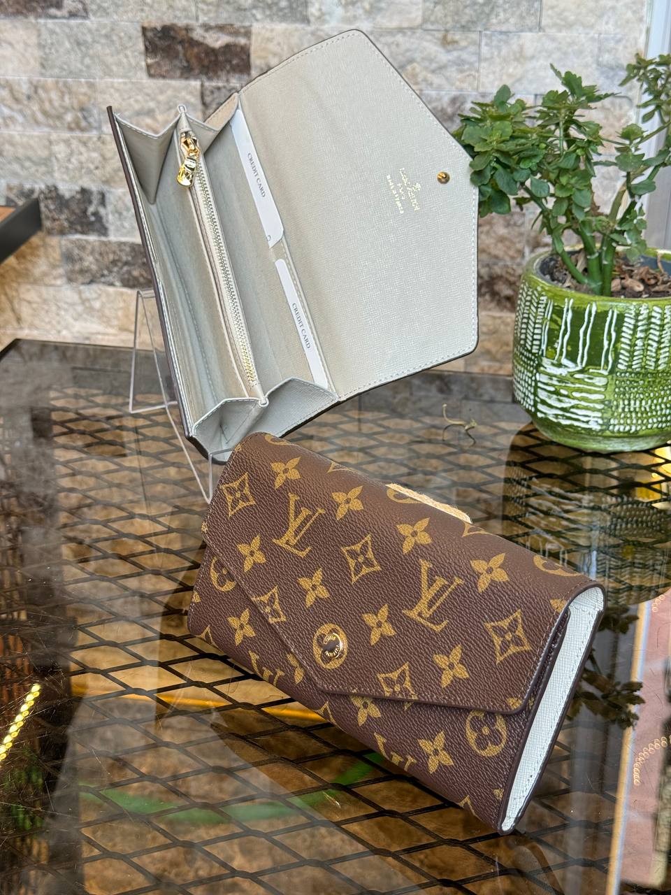 L Leather Adele Wallet (Gry)