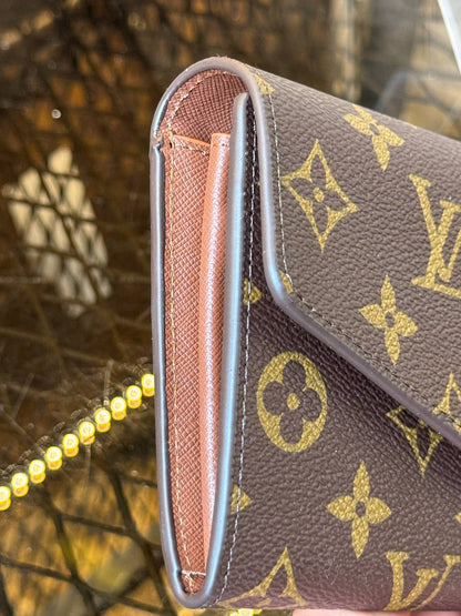 L Leather Adele Wallet (Gry)