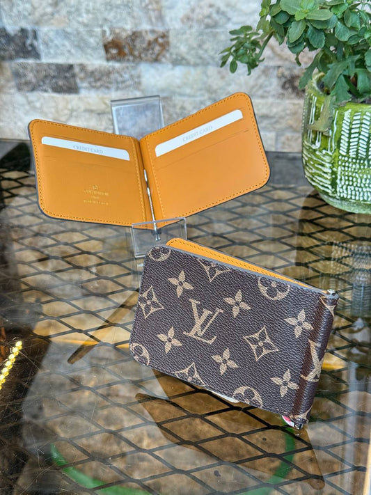 L- Leather Mini Wallet