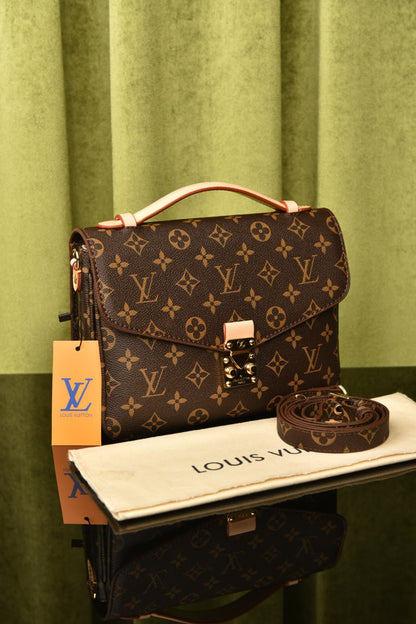 Metis Pochette