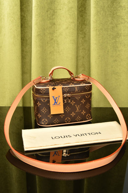 - Nice Mini Toiletry