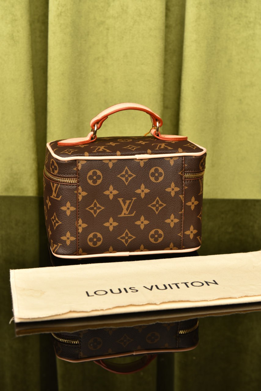 - Nice Mini Toiletry