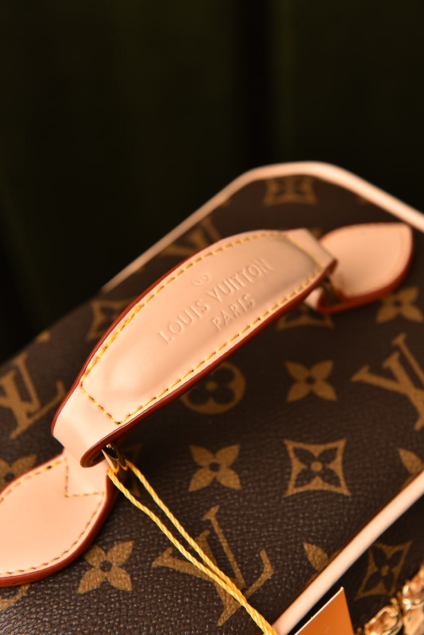 - Nice Mini Toiletry