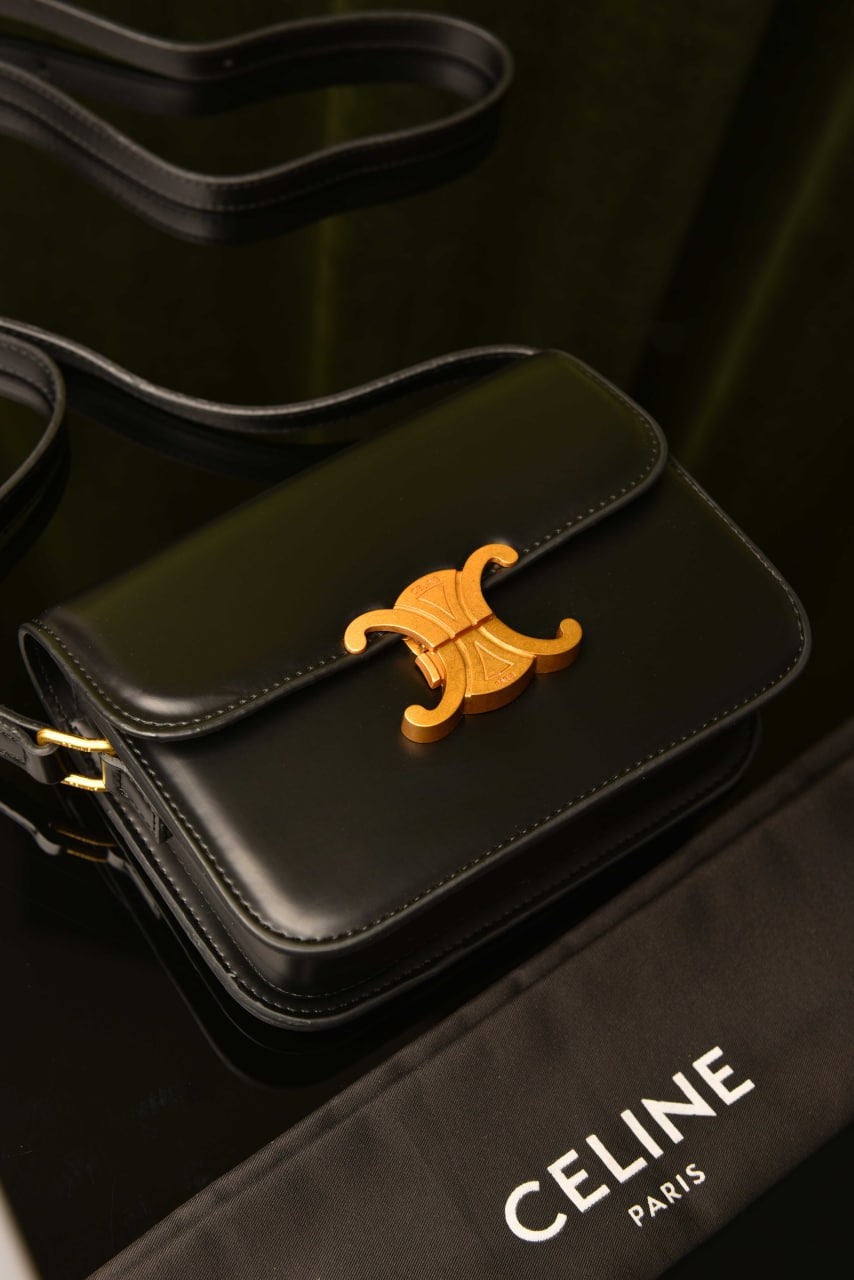 CLN Classique Triomphe Bag in Shiny