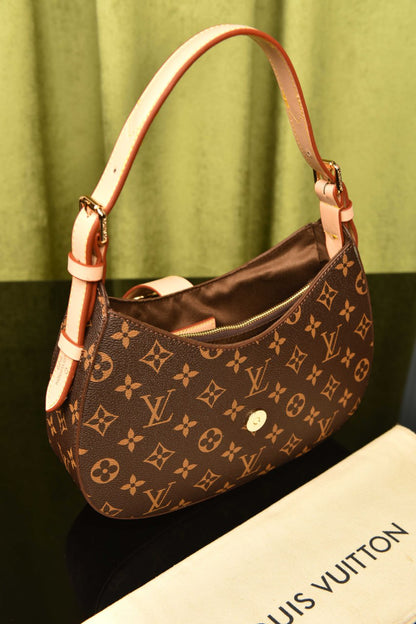 - Low Key Shoulder Bag