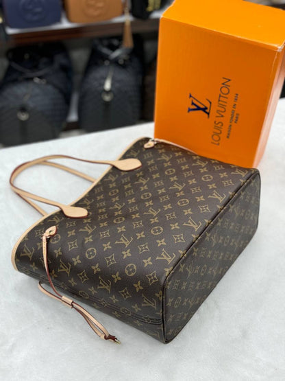 - Neverfull (Classic)