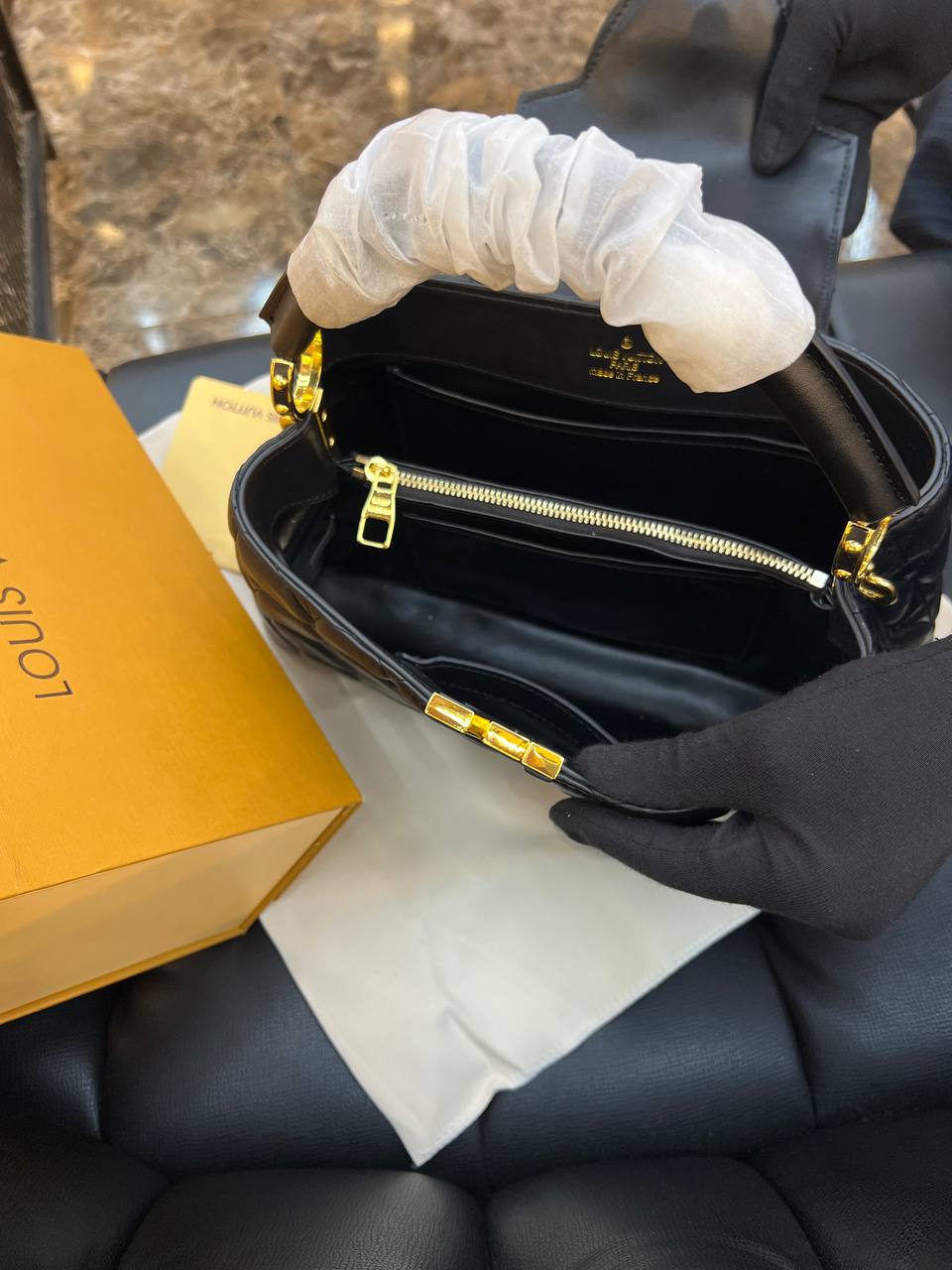 - Capucines ( Video )