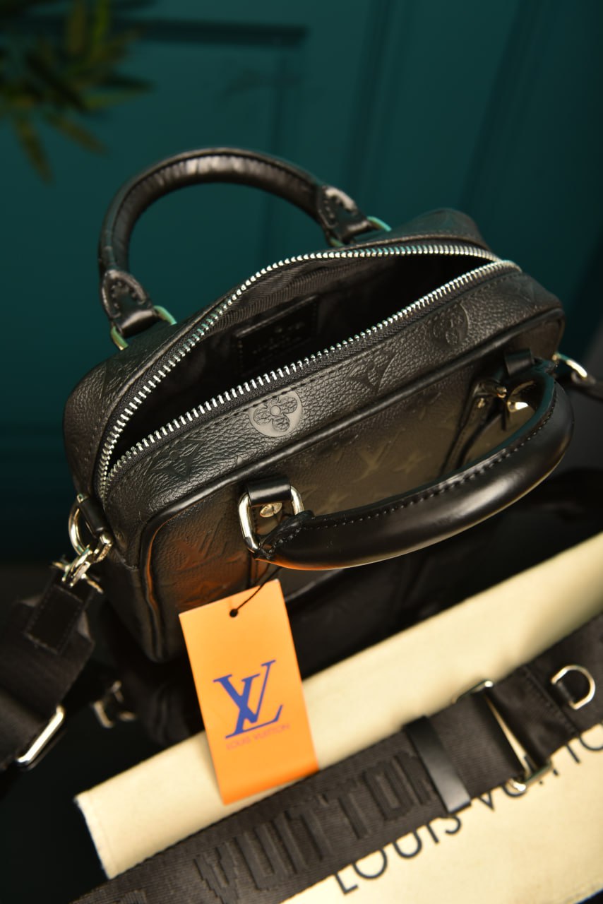 - Nano Porte Documents Voyage