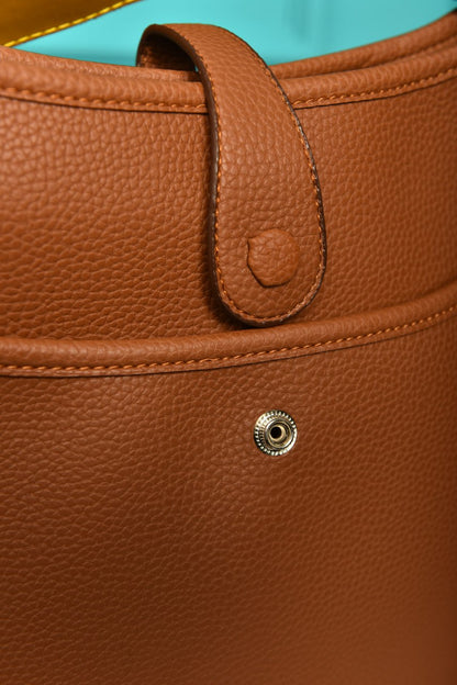 - Evelyne Crossbody  Bag