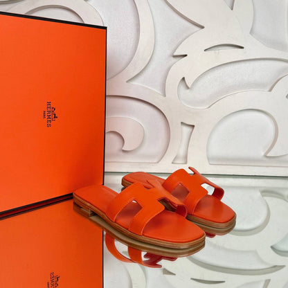 - Oran Slippers