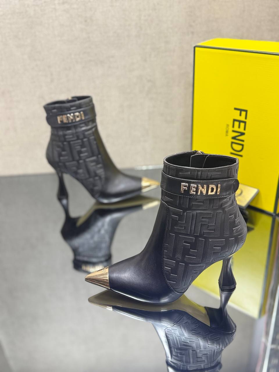 FND - Bag, Shoes and Wallet