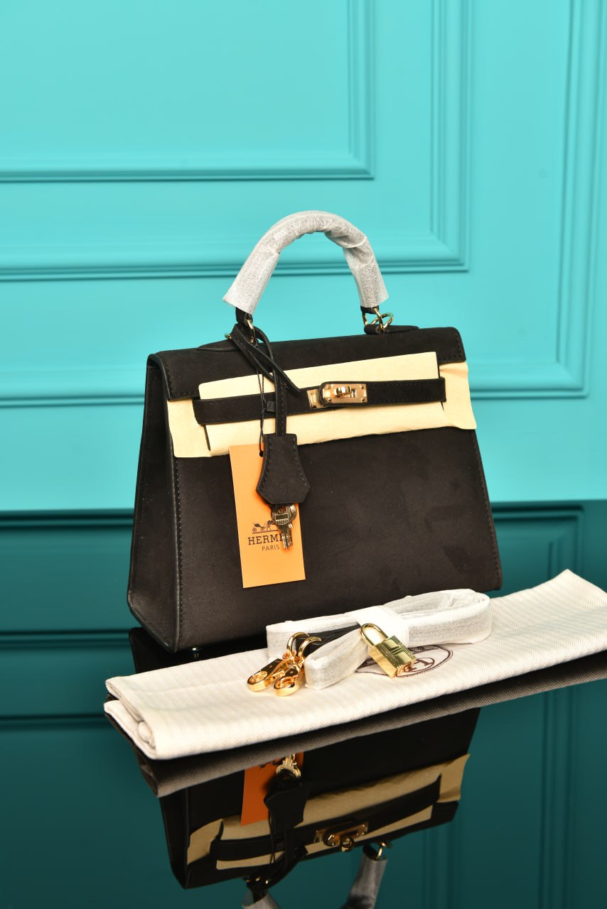 - Kelly 25 ( Suede )