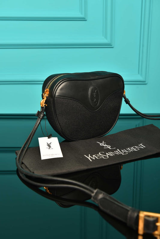 - Le 5 A 7 Hobo Bag In Smooth Leather