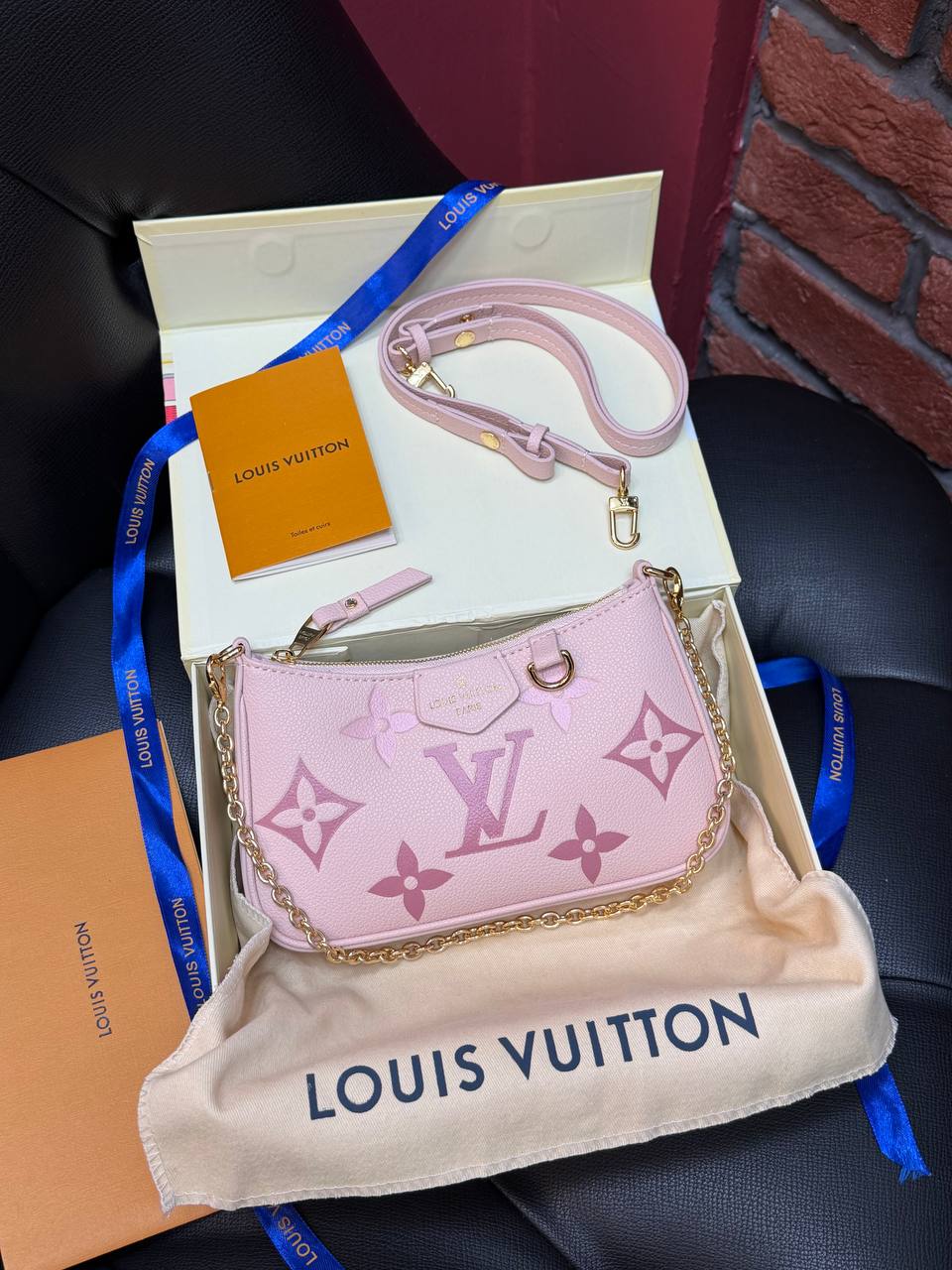 Easy Pouch On Strap - (Video)