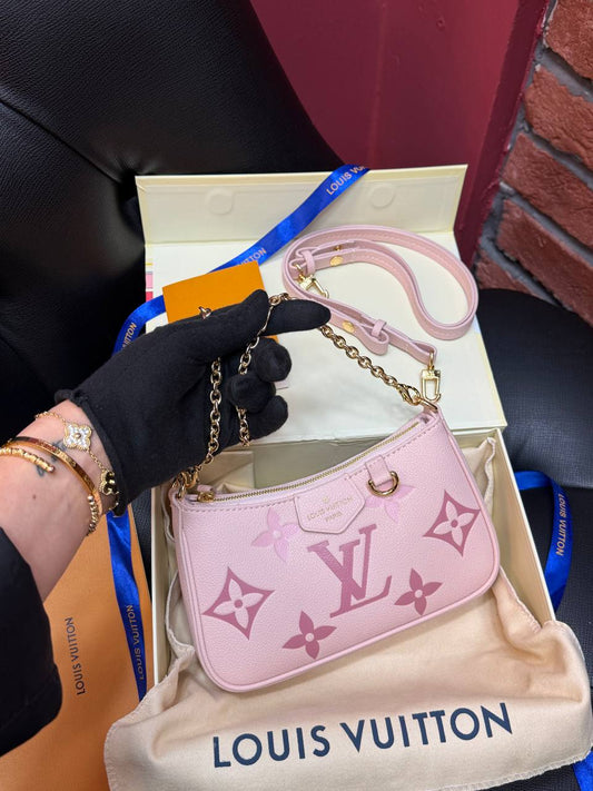 Easy Pouch On Strap (Video)