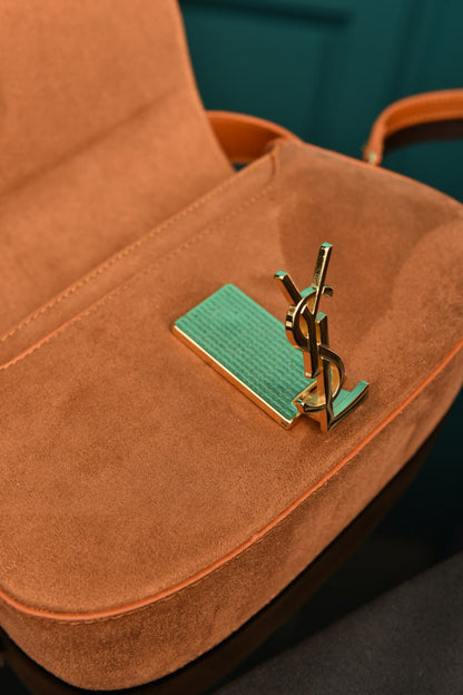 - Voltaire Box (Suede)