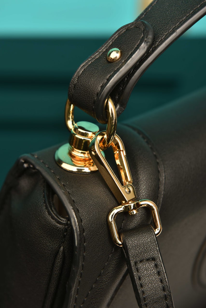 GG  Blondie Shoulder Bag