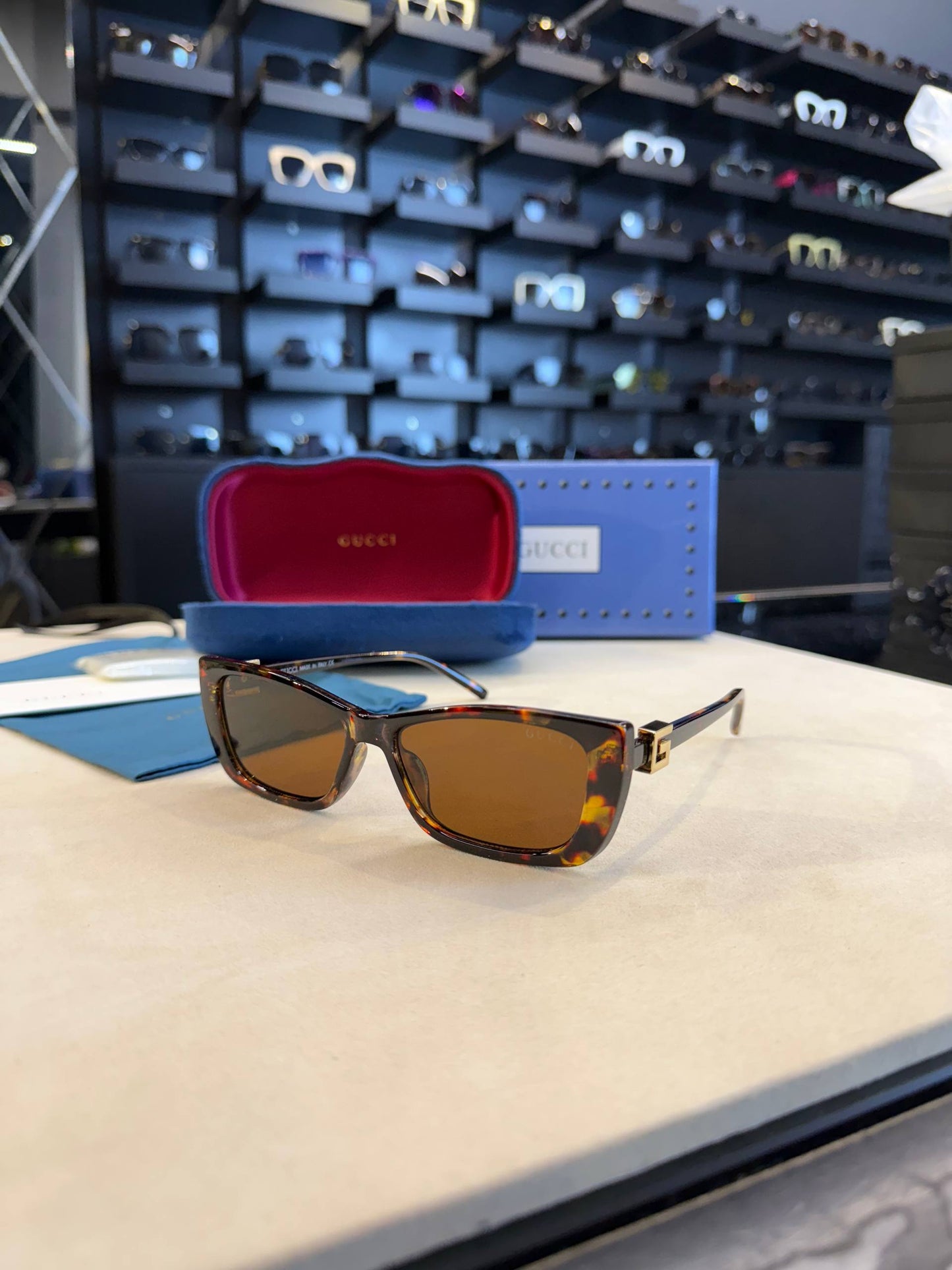 GG - Sunglasses